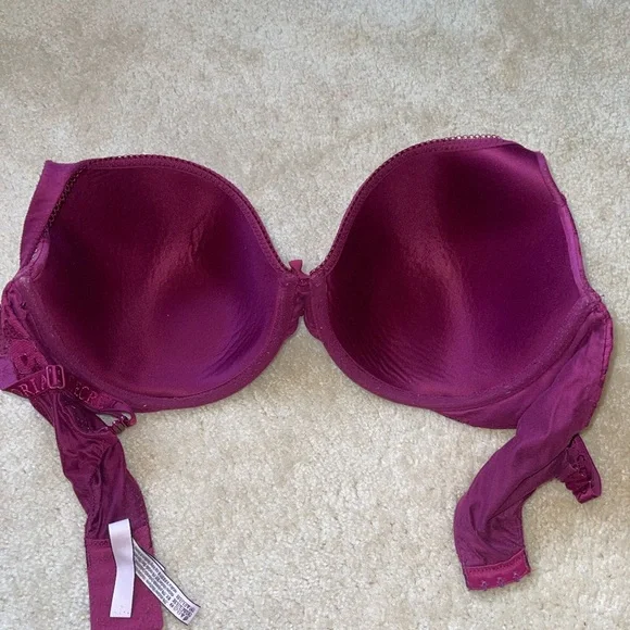 Victoria's Secret Body Lined Perfect Coverage Lace Bra Bundle in Green & Purple - Picture 3 of 9